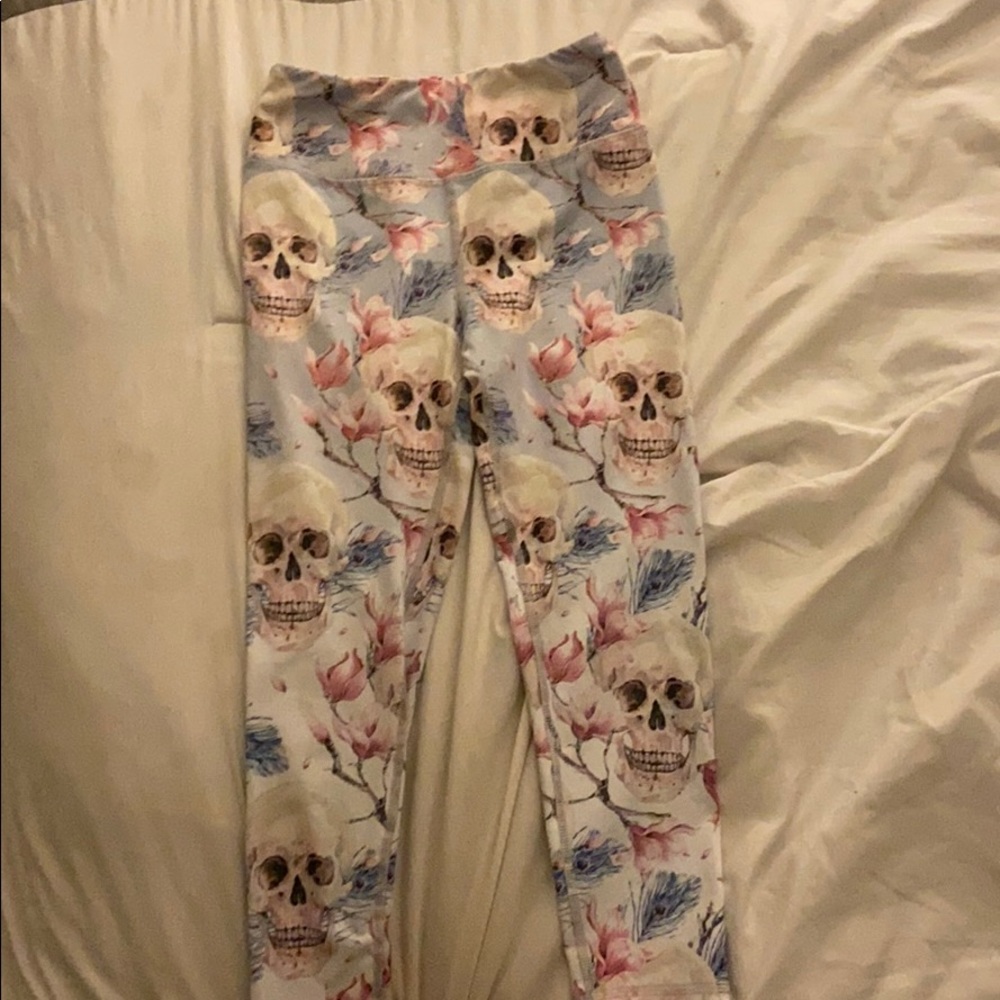 Evolution yoga pants